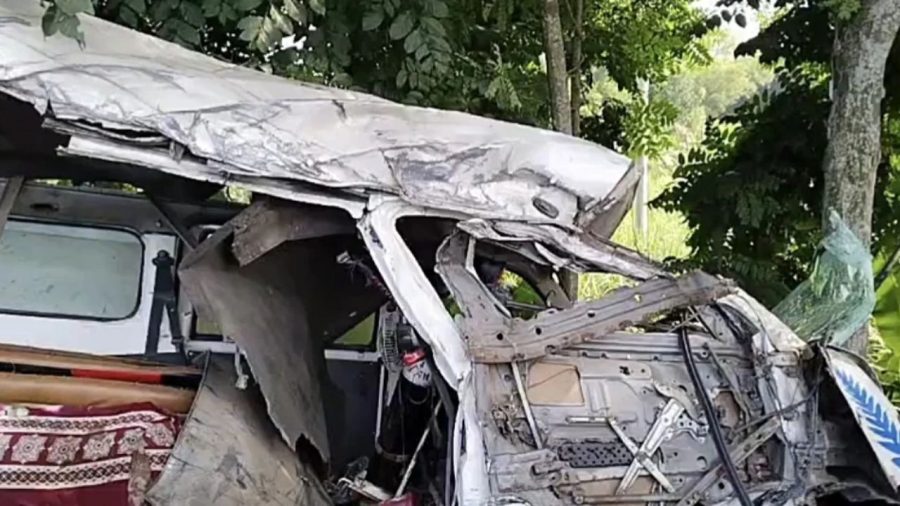 Five killed, 8 injured in separate road crashes in Faridpur