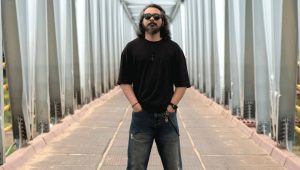 Vikings guitarist Faruque Hossain joins Fortin Amplification roster