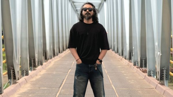Vikings guitarist Faruque Hossain joins Fortin Amplification roster