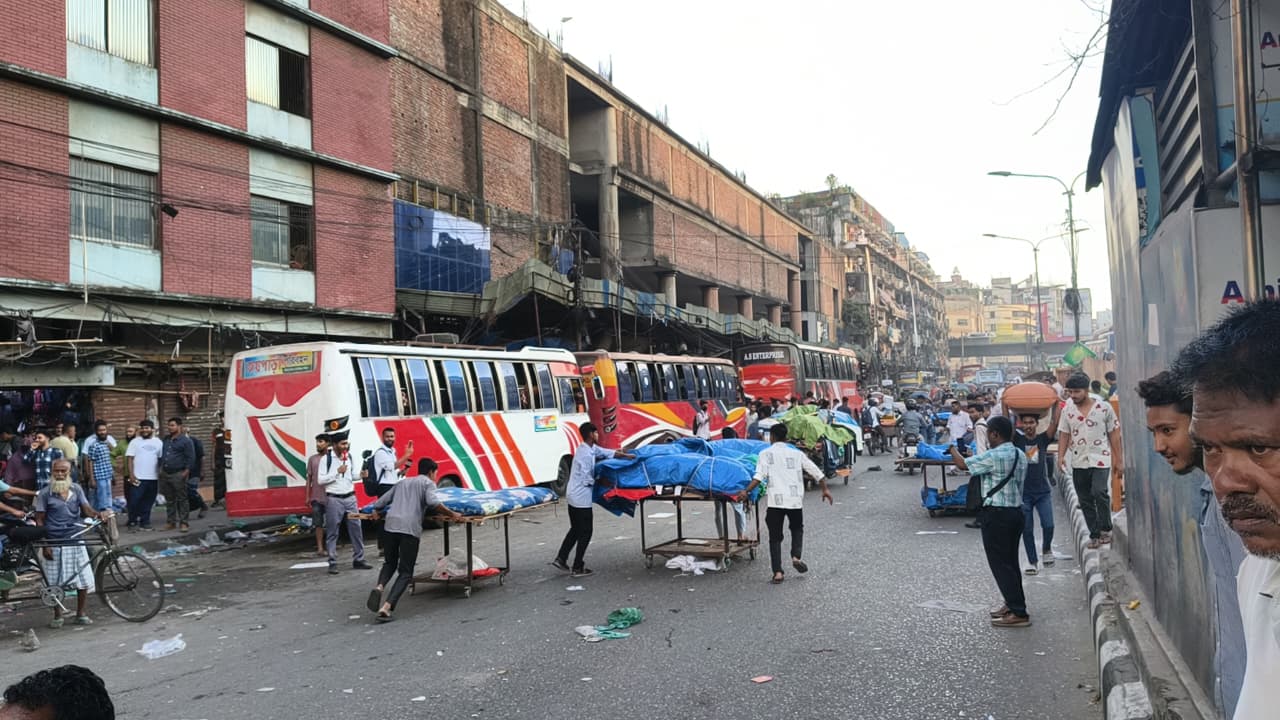 Footpath Hawkers