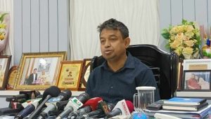 Ex-DB chief Harun among 8 officers dismissed from service
