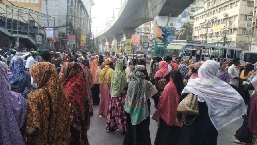 Garment workers block road in Mirpur over wage hike demand