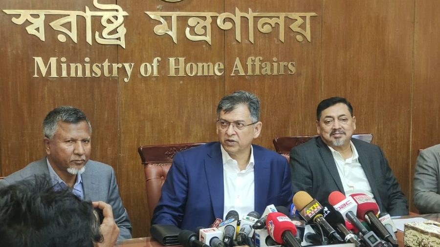 No political discrimination in recruitment: Home minister