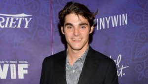 ‘Breaking Bad’ actor RJ Mitte dies at 34