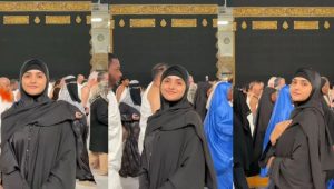 Keya Payel calls for respectful behaviour after performing Umrah