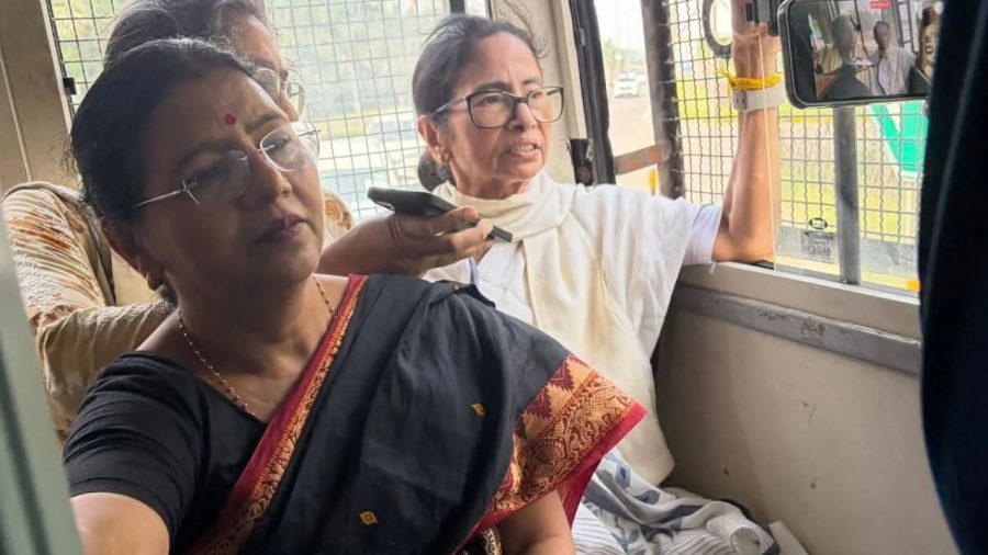 Mamata Banerjee detained in Delhi