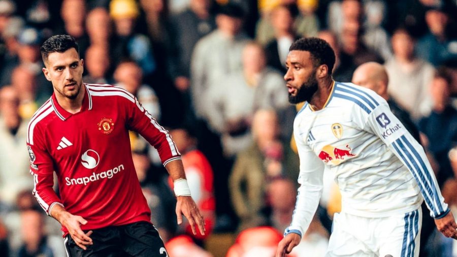Man United held by Leeds as pressure grows on Carrick