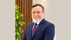 GAU professor honoured as distinguished teacher