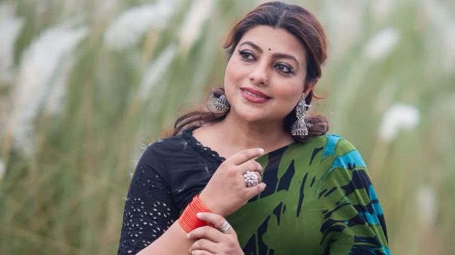 Mou to spend birthday shooting for ‘Khub Chena Golpo’