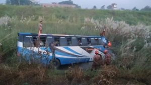 Six killed in separate road accidents in Munshiganj, Jashore