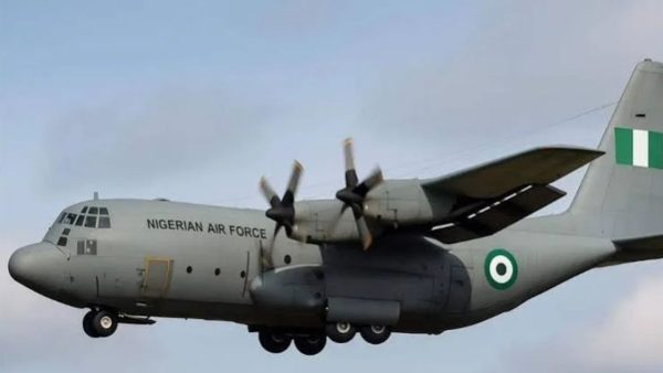 Nigerian Air Force plane crashes, 32 on board