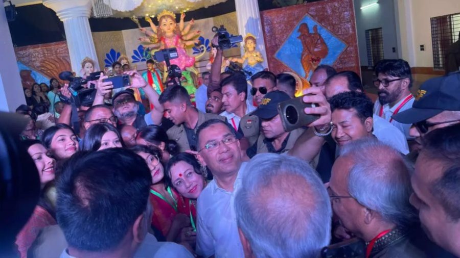 Devotees snap selfies with Tarique at Rangpur temple