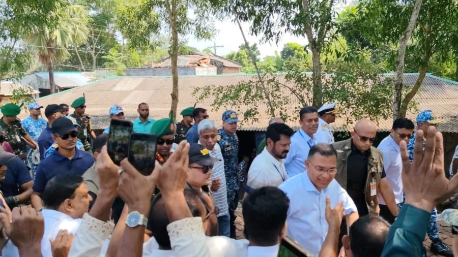 Tarique visits Khulna, views Sundarbans from the air