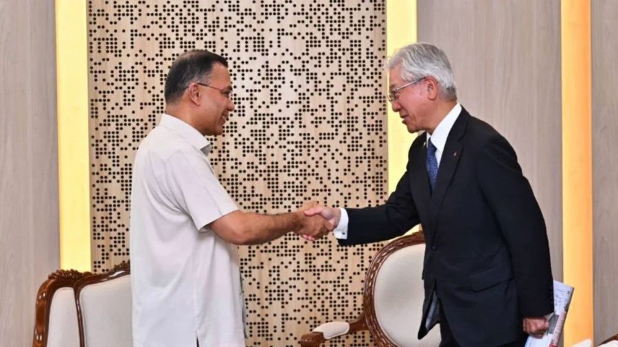 PM pledges stable, investor-friendly environment
