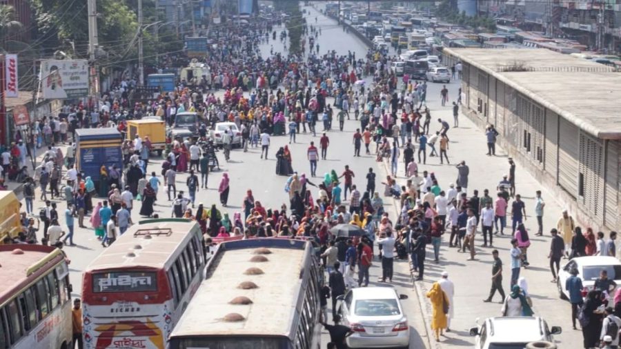 Garment workers block Uttara road for second day over wage demand
