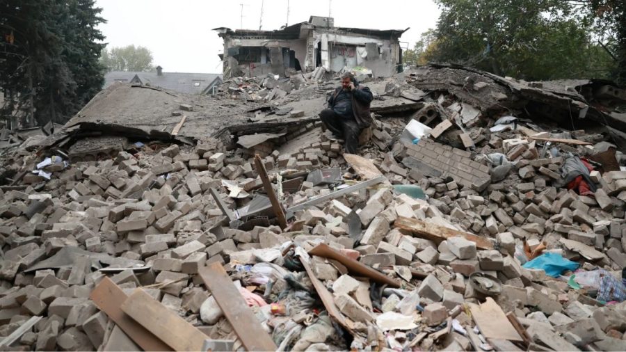 Russian air attacks kill 15 in Zaporizhzhia as rescuers search for survivors