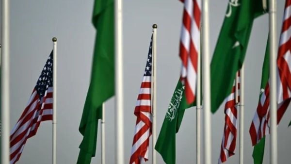 US orders diplomats’ families to leave Saudi Arabia