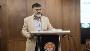Political leader backing auto-rickshaws owns 700, claims DNCC chief