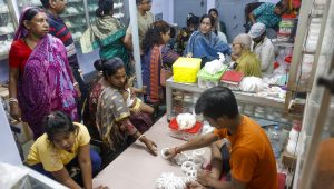 Durga Puja Knocks the Door: Old Dhaka shops still wait for buyers