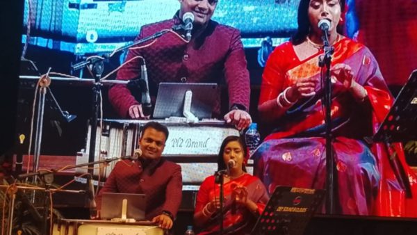 Shuvo, Aishi release new Puja song ‘Agomoni’r Alpana’