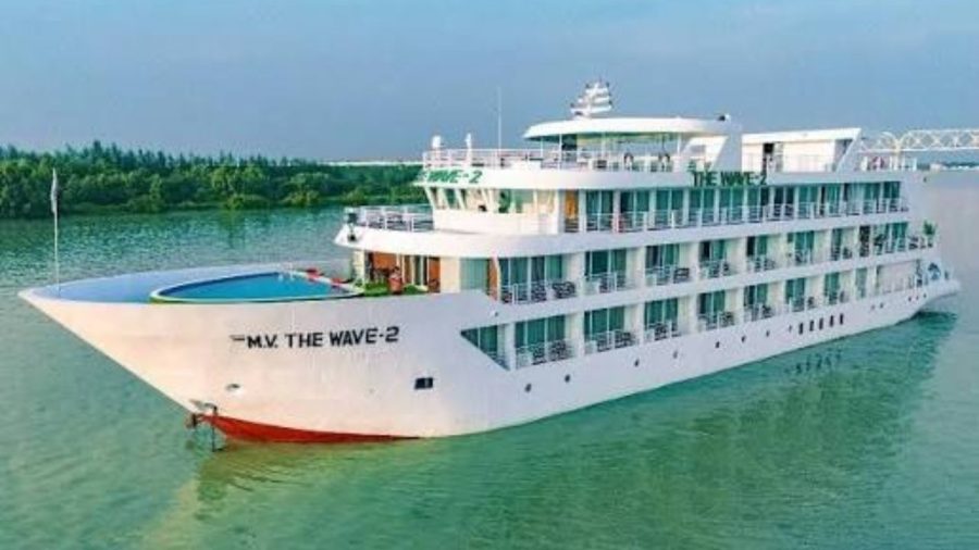 Claim of attempted robbery on Sundarbans tourist vessel denied