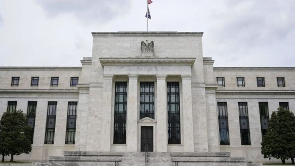 Fed rate hikes test Bangladesh markets