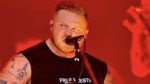 What did Zach Bryan’s concert outfit say about Palestine?