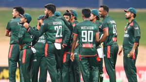 Zimbabwe post 271 despite early collapse against Bangladesh