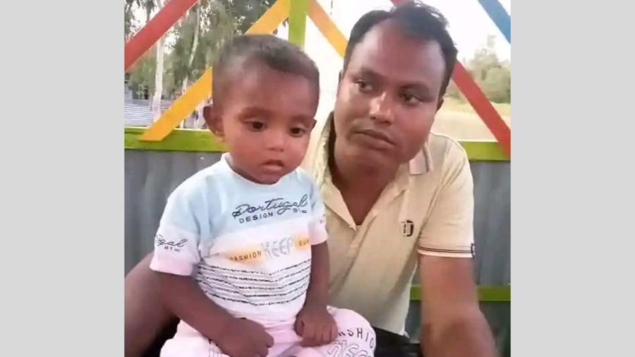 Palli Bidyut linesman electrocuted in Sirajganj