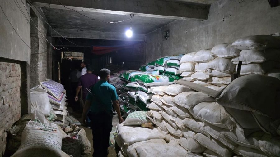 1,800 sacks of fertiliser seized in Chaktai raid