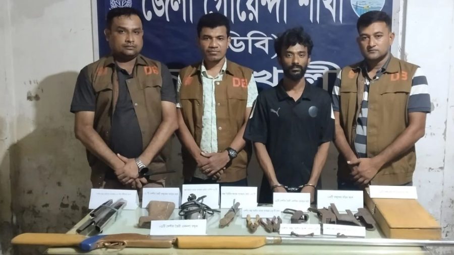 Illegal arms factory uncovered in Noakhali,1 arrested
