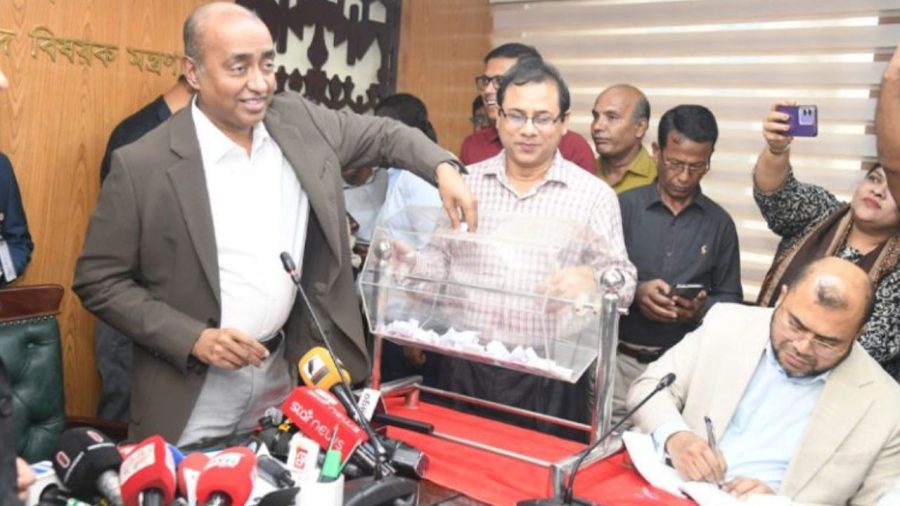 Sub-registrars’ transfer through lottery begins to ensure transparency