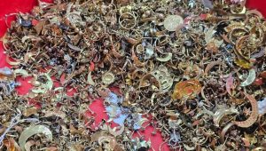 Pagla Mosque begins weighing, counting gold, silver after 6 years