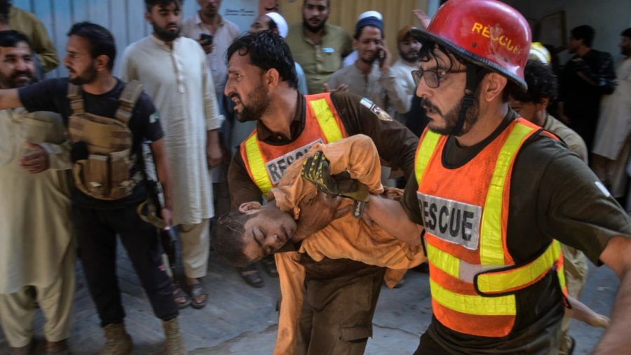 Peshawar school roof collapse kills 32 students