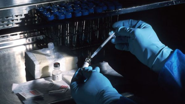 Russia places 189 under observation after suspected plague death