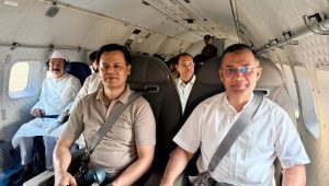 PM leaves Dhaka to visit Durga Puja mandaps in 3 districts