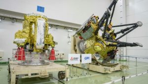 Japan launches probe to collect samples from Mars moon