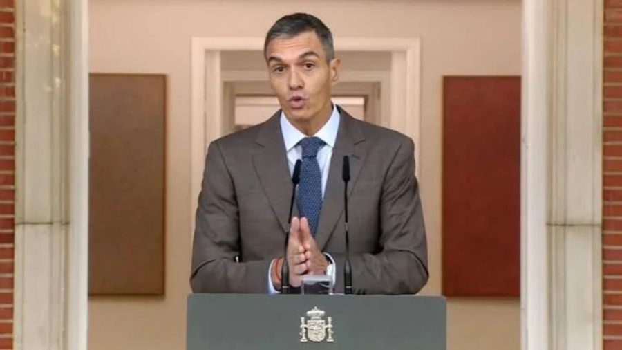 Spain’s PM calls snap election after housing bill defeat