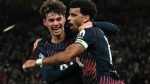 10-man Tottenham strike back to hold Man Utd